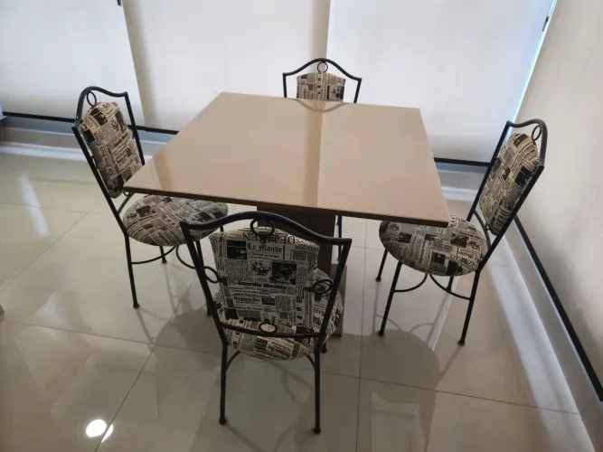 Mesa 4 lugares