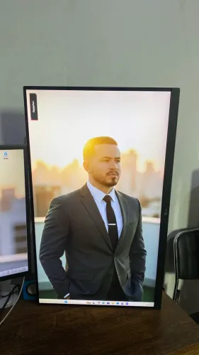 Vende-se monitor Gamer 27 polegadas LG 144hz