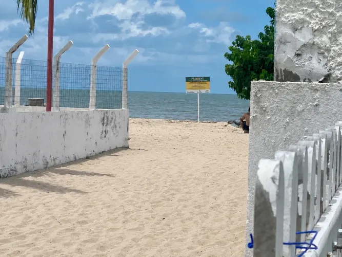 Alugo casa 20m do mar Praia de Carne de Vaca, Goiana-PE