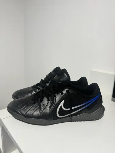 Chuteira Nike