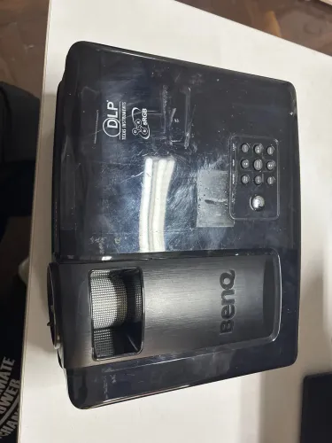 Projetor BENQ