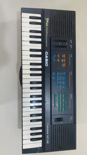 Teclado Eletrônico Casio Casiotone MT-240 PM-88 - Não Funciona