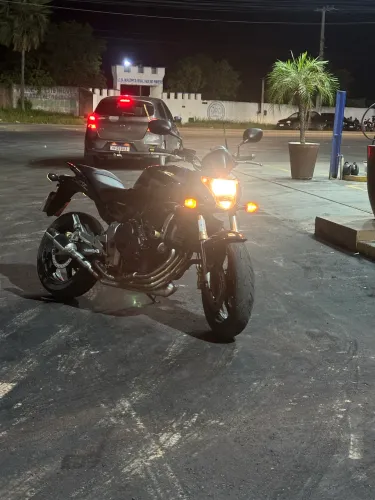 CB 600 F HORNET