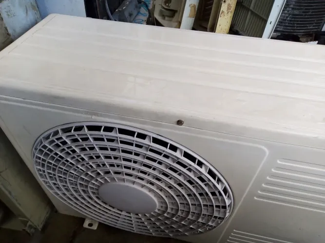 Condensadora Hitachi 12 mil BTUs inverter
