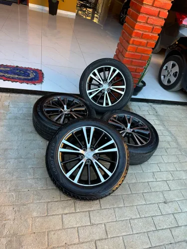 Rodas do Corolla XEI 2017 montadas!