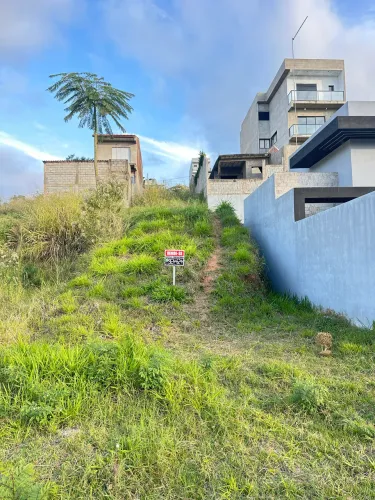Oportunidade terreno 7X25m em Araçariguama.