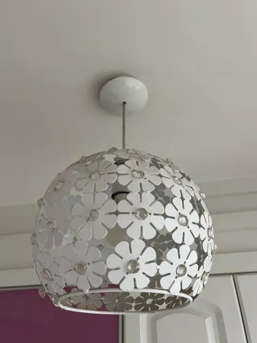 Pendente/Lustre Floral Branco com Cristais