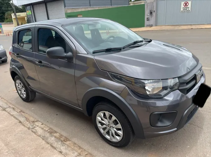 Fiat Mobi Like 1.0 Fire Flex 5P. 2024