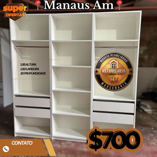 Modelo closet roupeiro e MDF branco com fundo