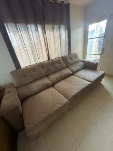 Vendo sofá retrátil e reclinável