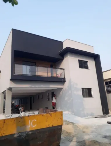 Construções e Reformas em geral *