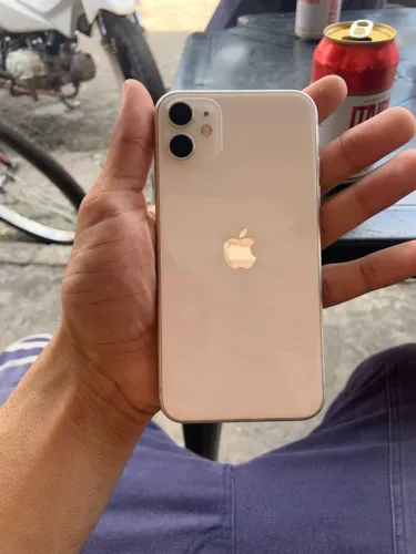 iphone 11 normal