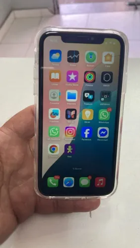 iPhone XR funcionando perfeitamente