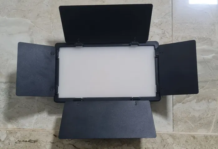 Led Fotográfico Nahgnahz u600+