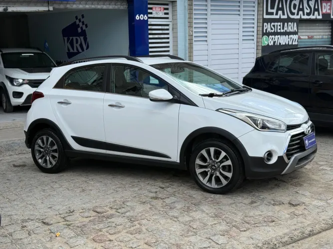 Hyundai HB20X Premium 1.6 Flex 16V Aut. 2016