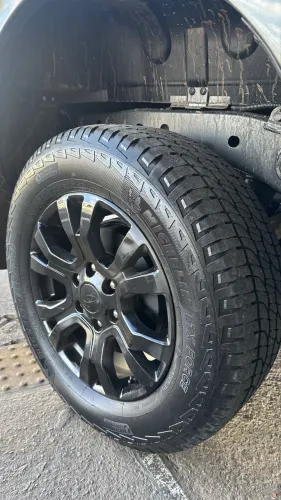 Pneu michelin 265/60- aro 18 LTX FORCE 