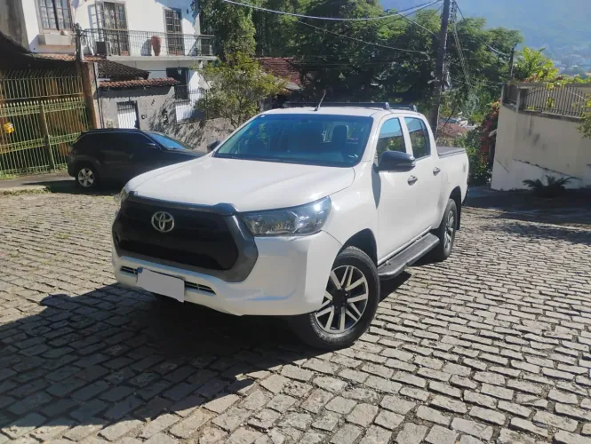 Toyota Hilux CD 4X4 2.8 Diesel Mec. 2022