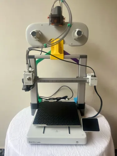 Kit Farm Bambu Lab (A1 c/ AMS Lite + 2x A1 Mini + 10,5kg Filamentos + Sobressalentes)