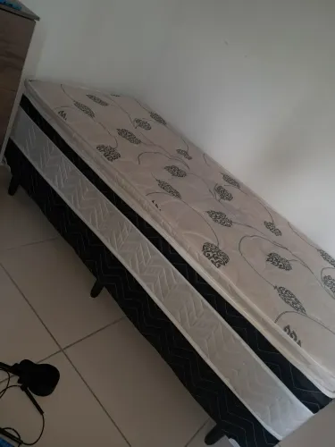 CAMA DE SOLTEIRO