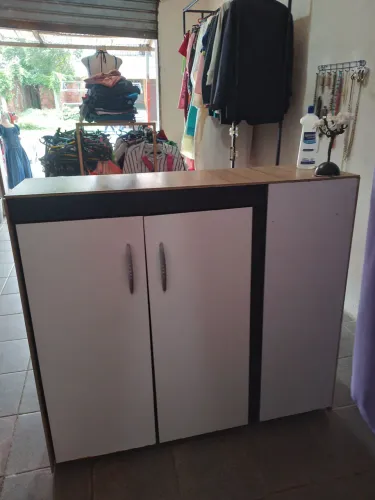 Balcão 1,21 de comprimento e 1,09 altura