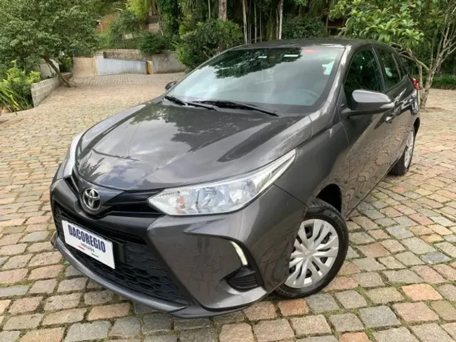 Toyota Yaris XL 1.5 Flex 16V 5P Aut. 2023
