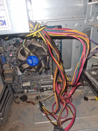 Cpu 1155 celeron1610 2g de ram