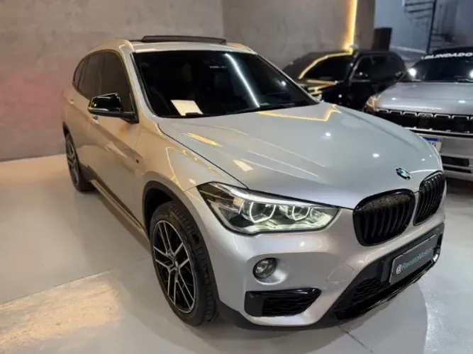 BMW X1 Sdrive 20I X-line 2.0 TB Active Flex 2018