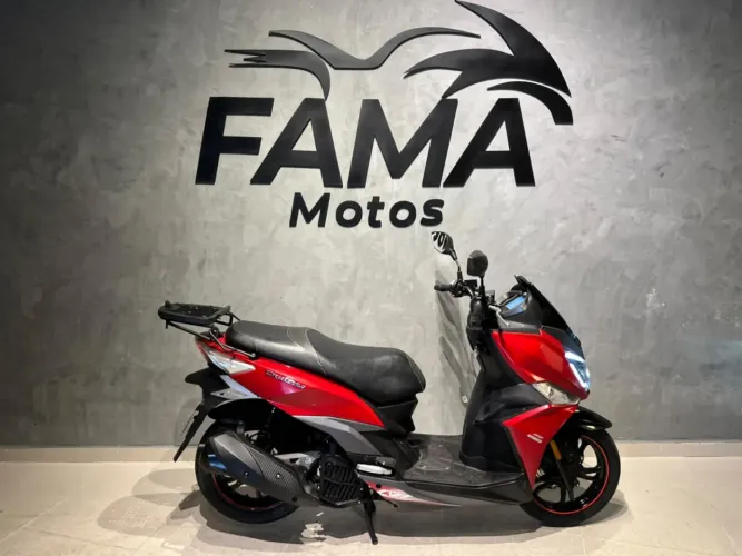 DAFRA CRUISYM 150 2023 Gasolina