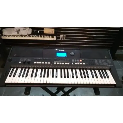 Teclado PSR E 433 YAMAHA 
