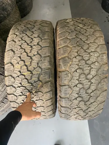 02 pneus 35/12.5r18 general dodge ram