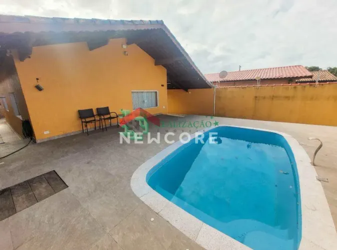 Casa em Rua Luiz Carlos Duarte - Campos Eliseos - Itanhaém/SP