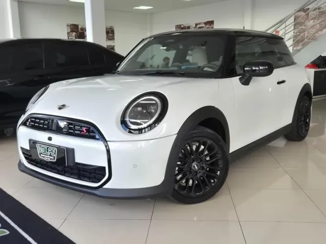 Mini Cooper S 2.0 Turbo 16V 3P Aut. 2025