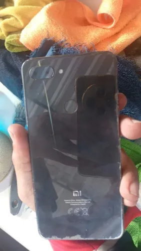 Xiaomi mi a8 lite