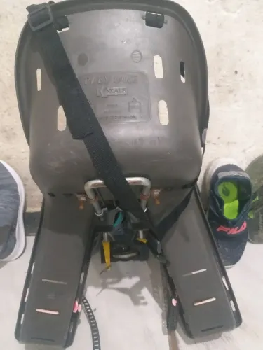 Cadeirinha de criança para bicicleta