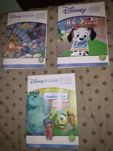 Monstros SA 102 Dálmatas Buzz Lightyear Comando Estelar 3 jogo PC CD coleção Disney
