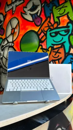 Macbook neo 256 garantia Apple 05/2027