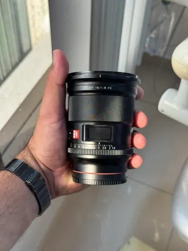 Lente 16mm Viltrox FE para Sony 1.8