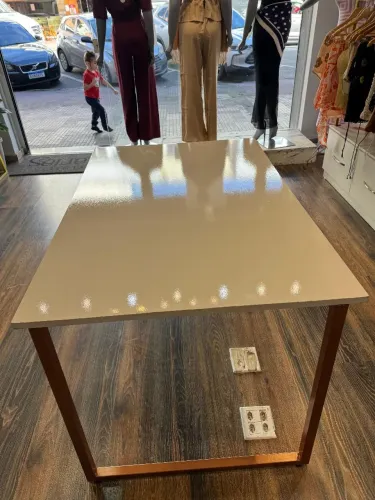 Mesa loja