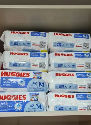 Fralda Huggies- Tamanho M