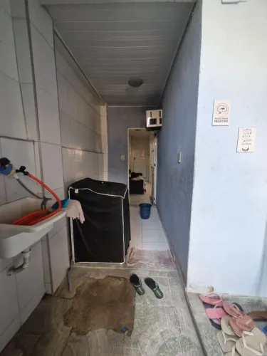 Alugo casa