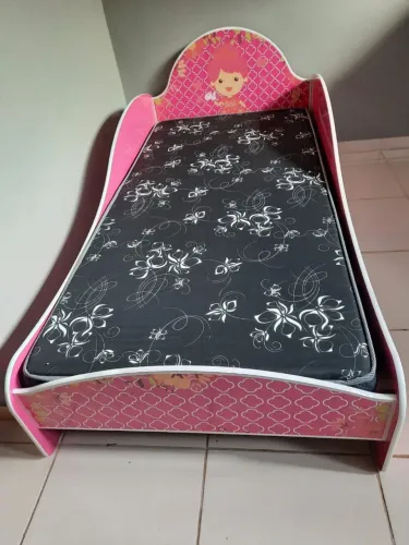 Cama infantil menina