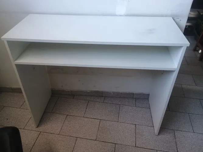 Mesa pequena