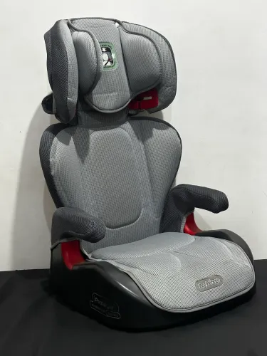 Cadeira de carro para bebê peg-pérego