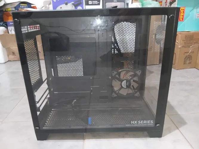 Gabinete pichau hx710l