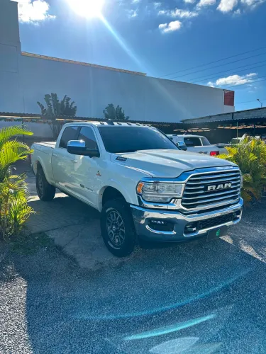 Ram 3500 Limited Longhorn 6.7 TB CD Diesel 2022