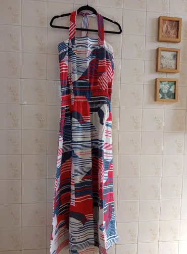 PROMOÇÃO! Vestidos diversos por 18,00 cada :)