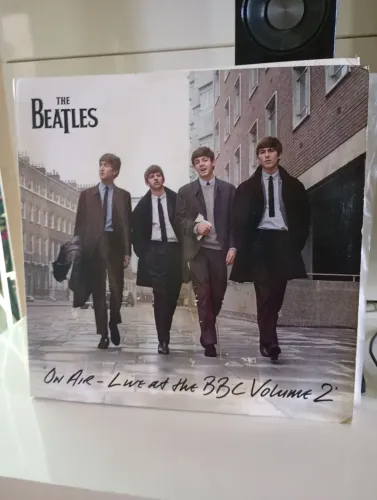 BOX 3 LPS BEATLES