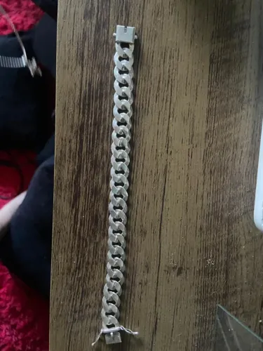 Vendo pulseira 13 milímetros