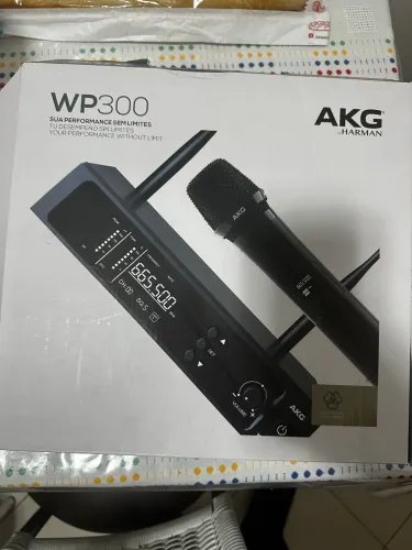 Microfone Sem Fio AKG WP300 em excelente estado 