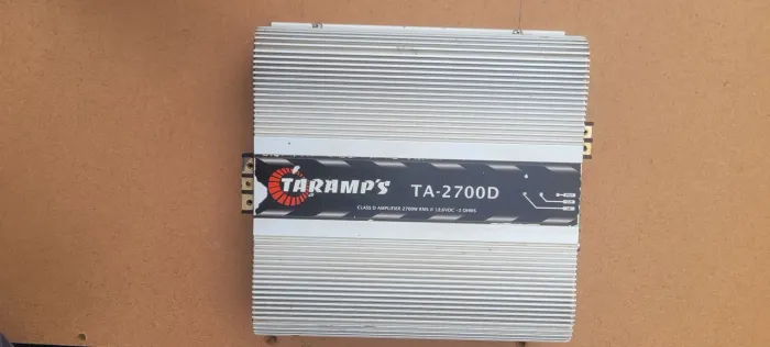 Potência 2700D Taramps